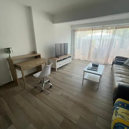 élégance Provençale: Oasis Climatisée à Deux Pas De La Apartment *