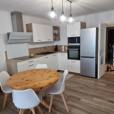 Apartment élégance Provençale: Oasis Climatisée à Deux Pas De La